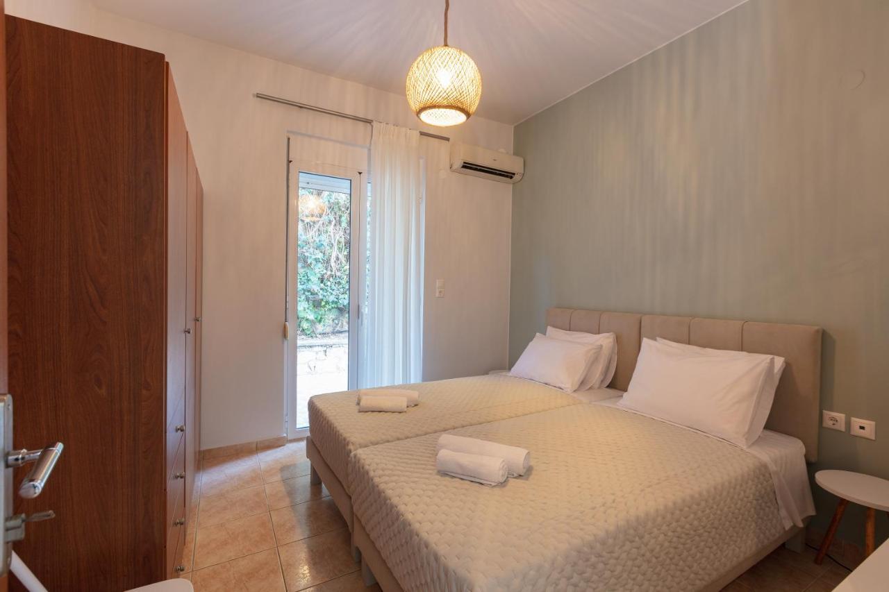 Pietra Di Mare Lejlighedshotel Petres  Eksteriør billede
